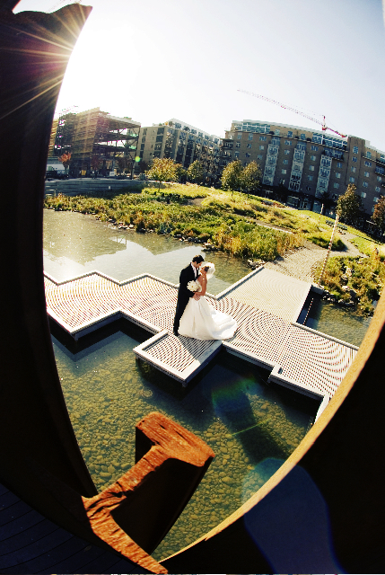  Springs Park offers a striking backdrop for the modern outdoor wedding